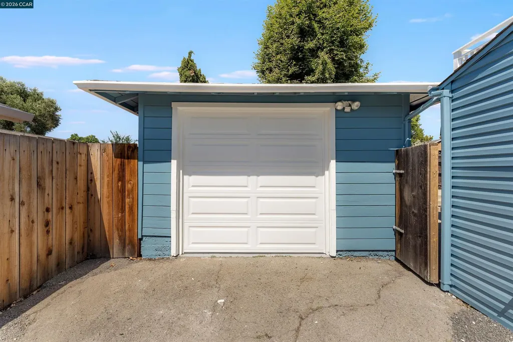 1243 Plaza Drive Martinez CA 94553