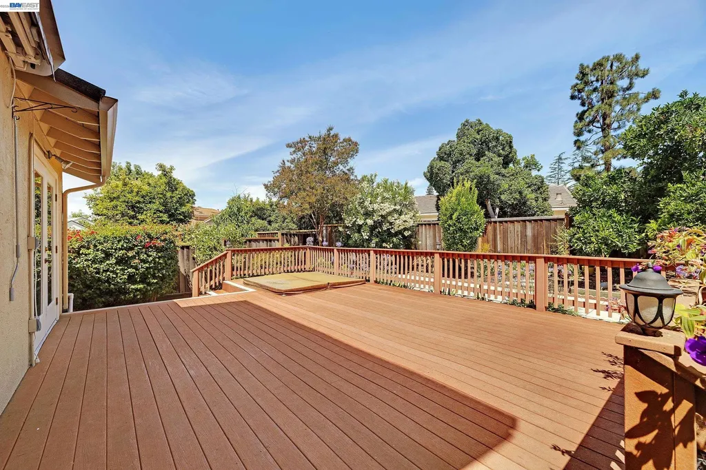 250 Melendez Avenue Fremont CA 94539