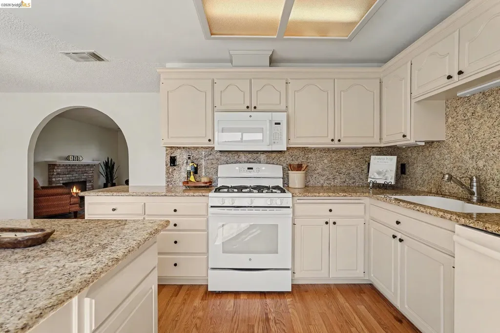4630 Burgundy Drive Oakley CA 94561