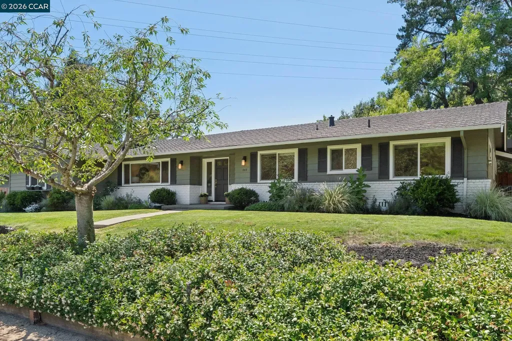 247 Corliss Drive Moraga CA 94556