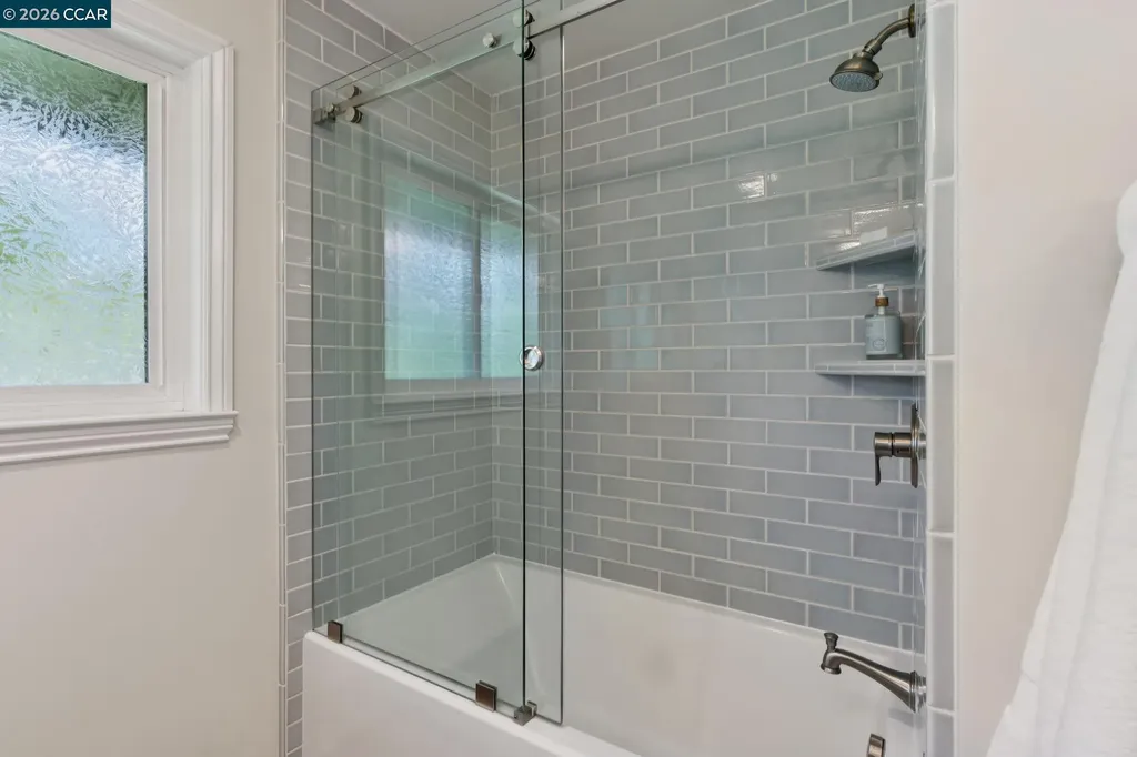 247 Corliss Drive Moraga CA 94556