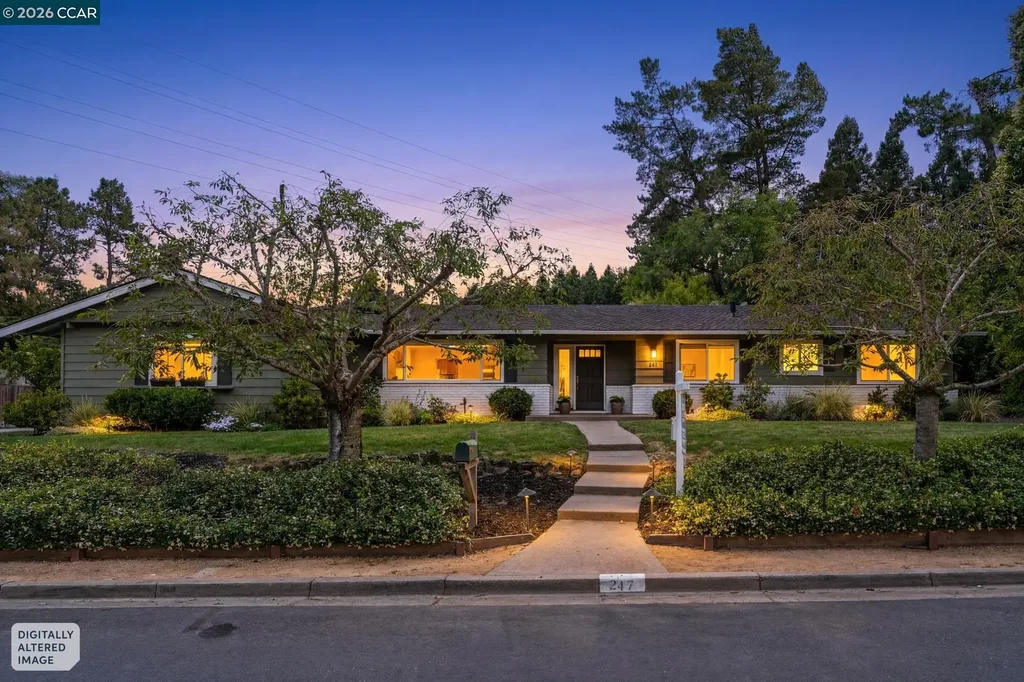 247 Corliss Drive Moraga CA 94556
