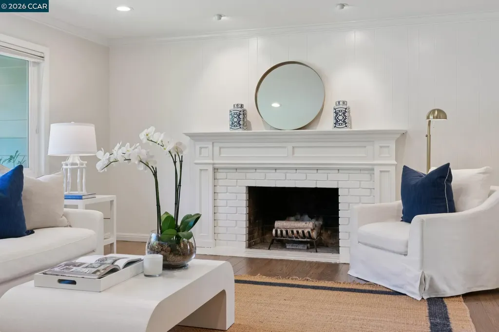 247 Corliss Drive Moraga CA 94556