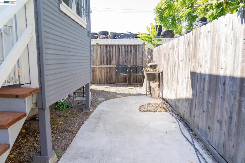 2921 Havenscourt Boulevard Oakland CA 94605