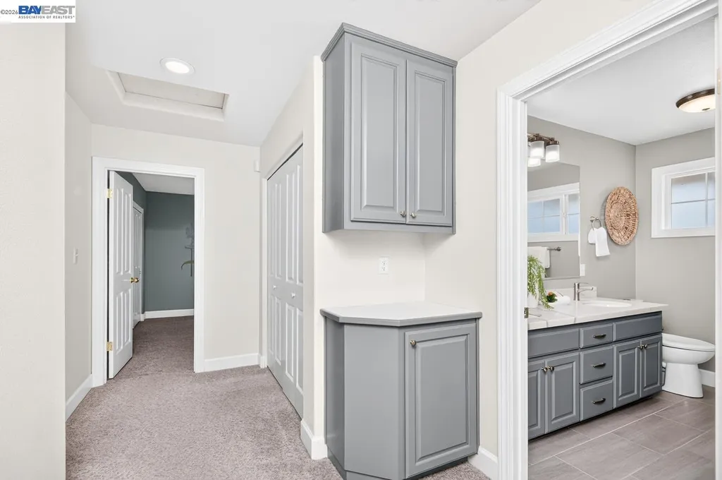 282 Del Valle Court Pleasanton CA 94566