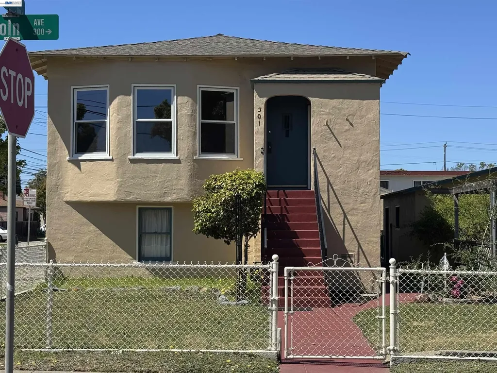 301 Lincoln Avenue Alameda CA 94501
