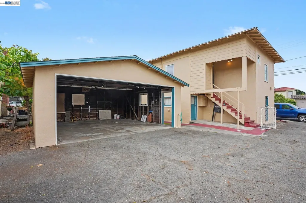 301 Lincoln Avenue Alameda CA 94501