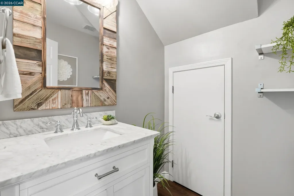 290 Pebblecreek Court Martinez CA 94553