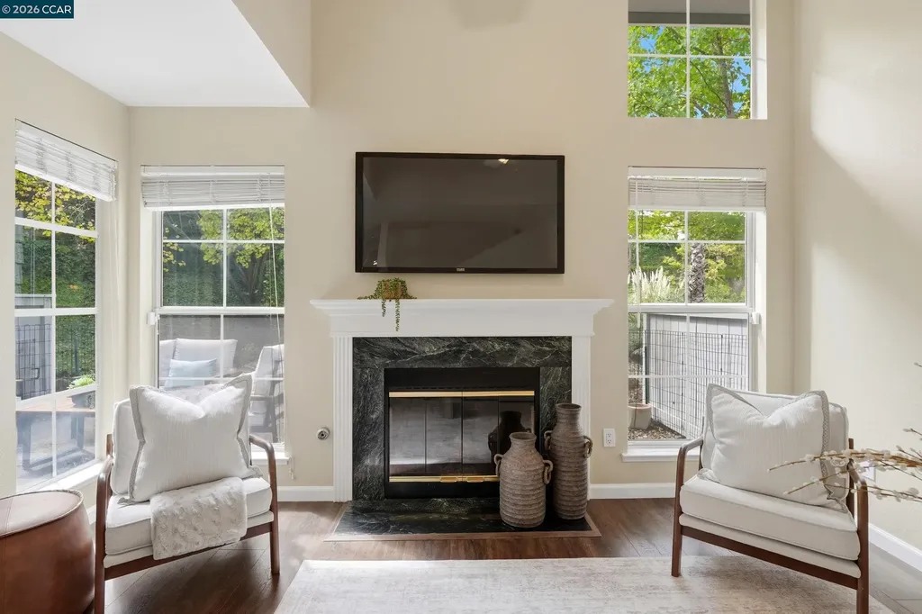 290 Pebblecreek Court Martinez CA 94553