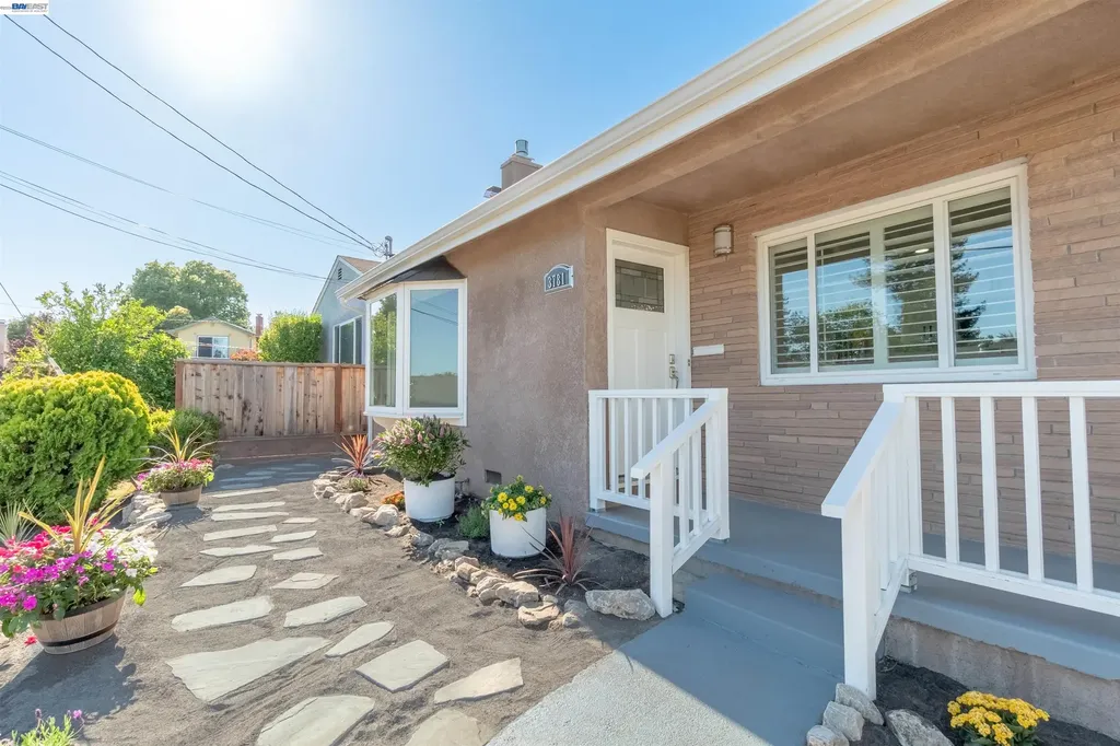 3781 Cottage Court Castro Valley CA 94546
