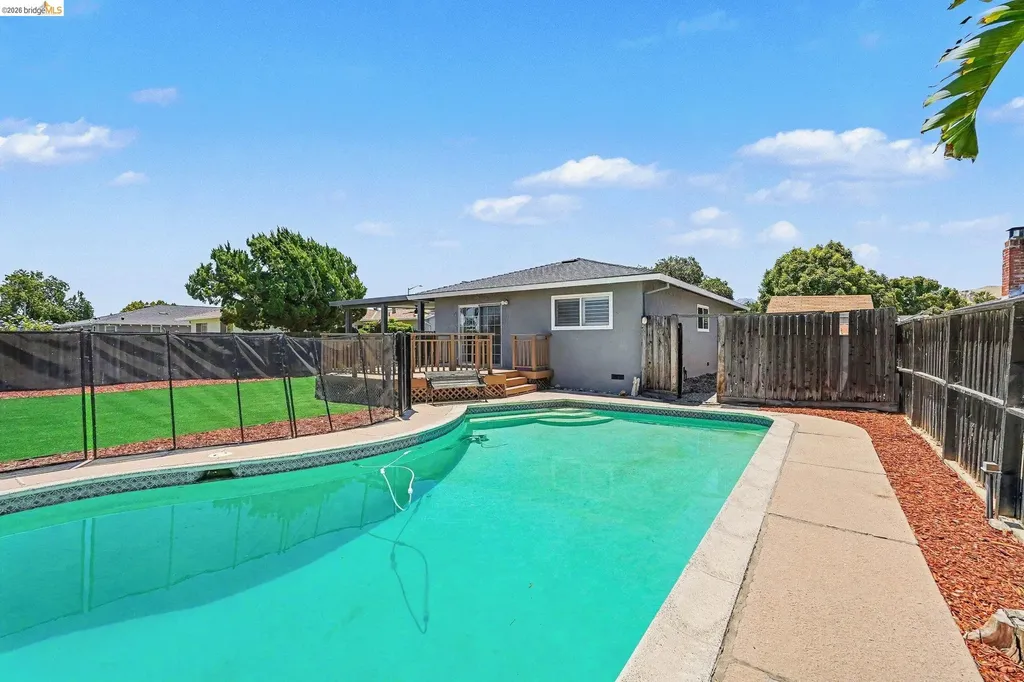 1126 Mission Drive Antioch CA 94509