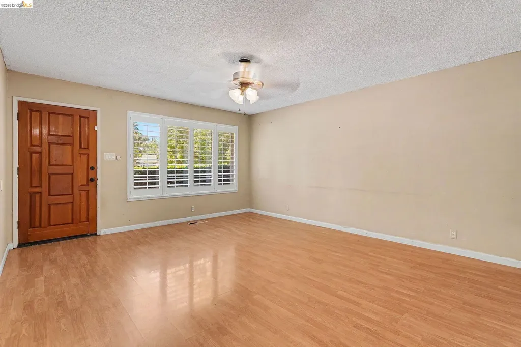1126 Mission Drive Antioch CA 94509