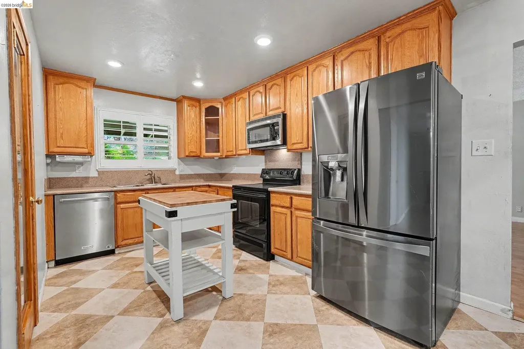 1126 Mission Drive Antioch CA 94509