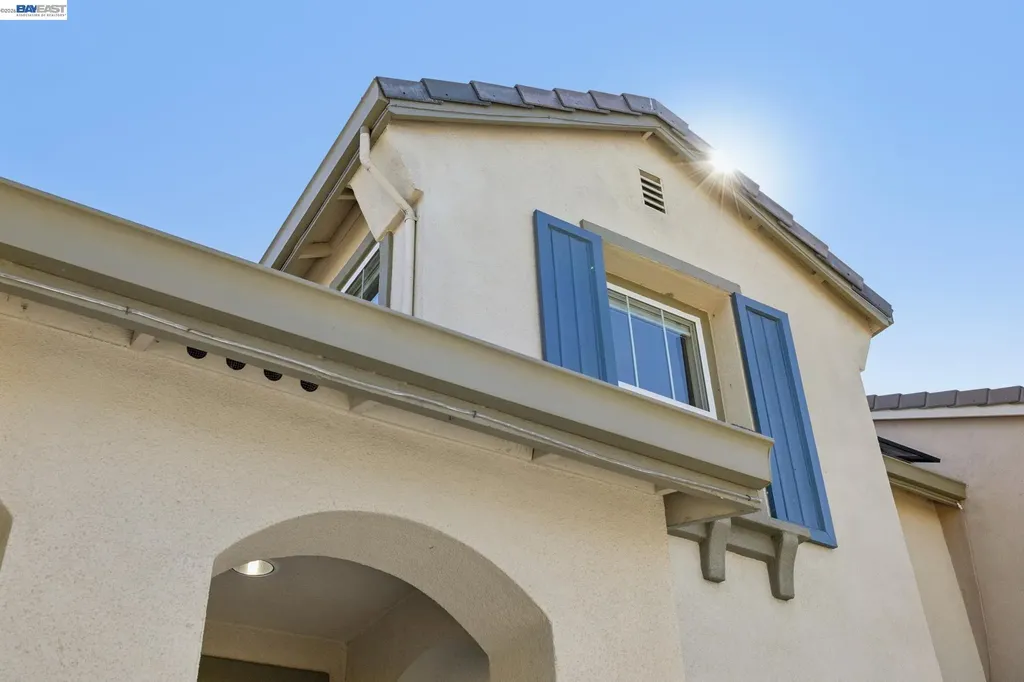 34102 Zaner Way Union City CA 94587