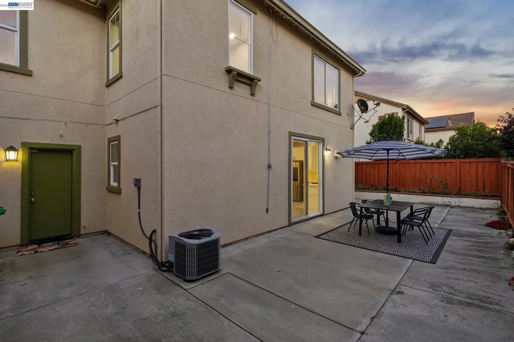 34102 Zaner Way Union City CA 94587