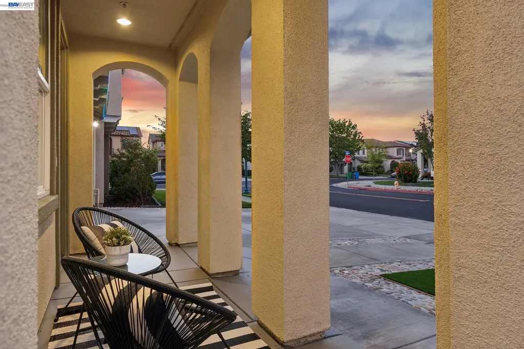 34102 Zaner Way Union City CA 94587