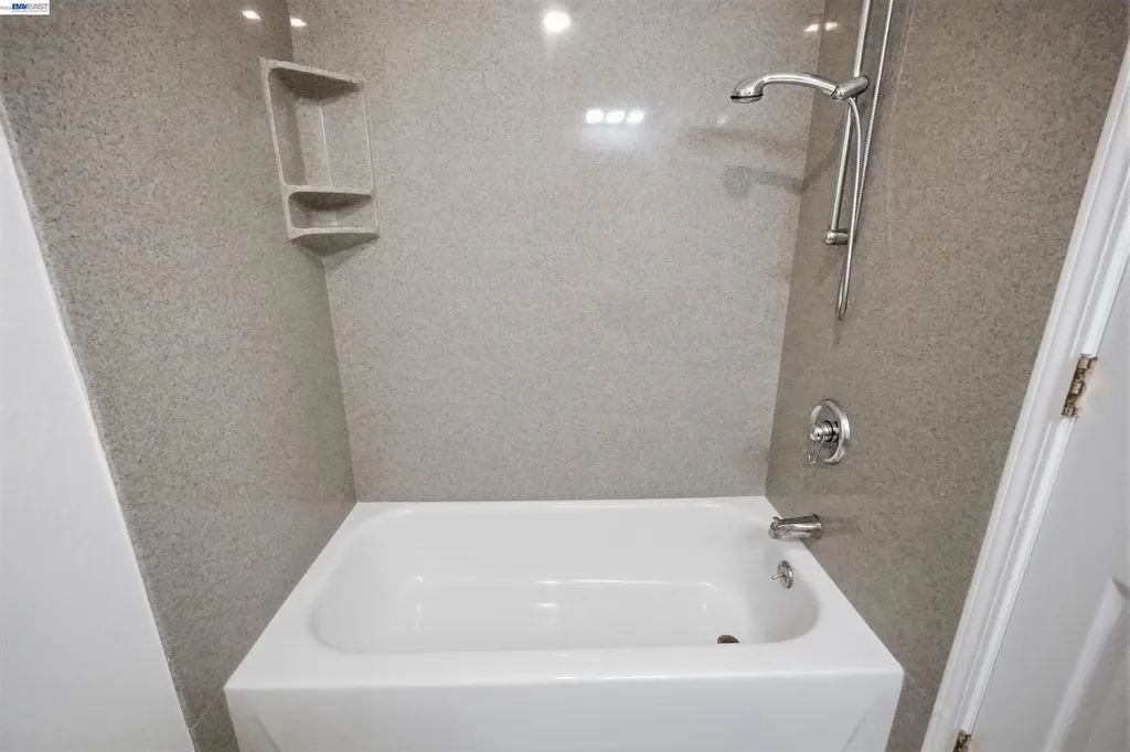 2337 Bentley Court Castro Valley CA 94546
