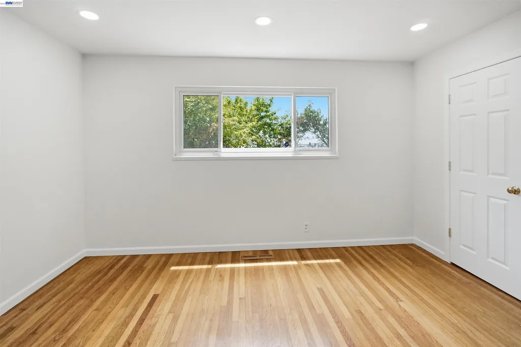 2337 Bentley Court Castro Valley CA 94546