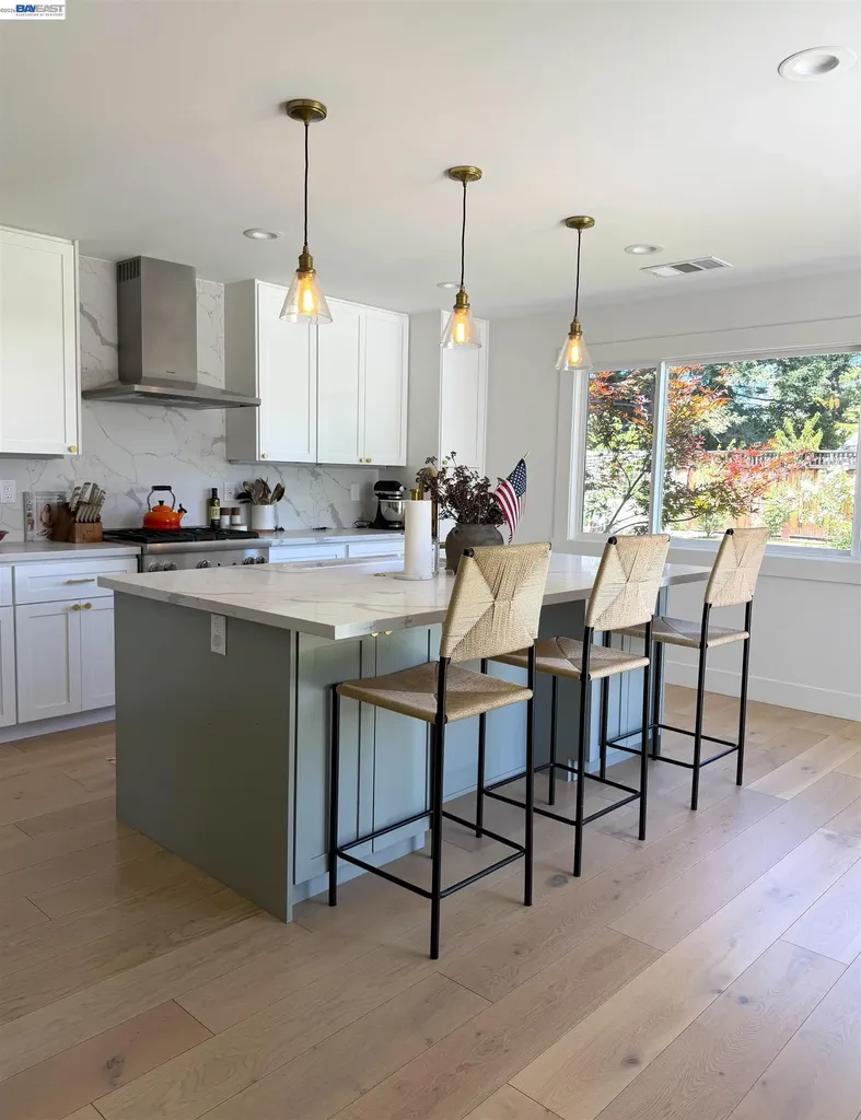 824 Alden Lane Livermore CA 94550