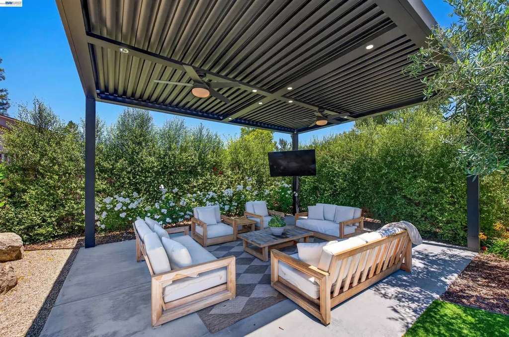 824 Alden Lane Livermore CA 94550