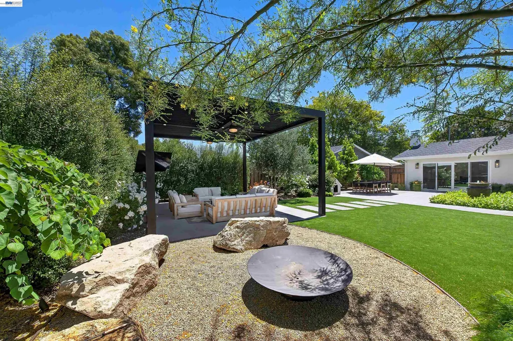824 Alden Lane Livermore CA 94550