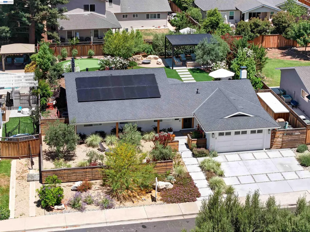 824 Alden Lane Livermore CA 94550