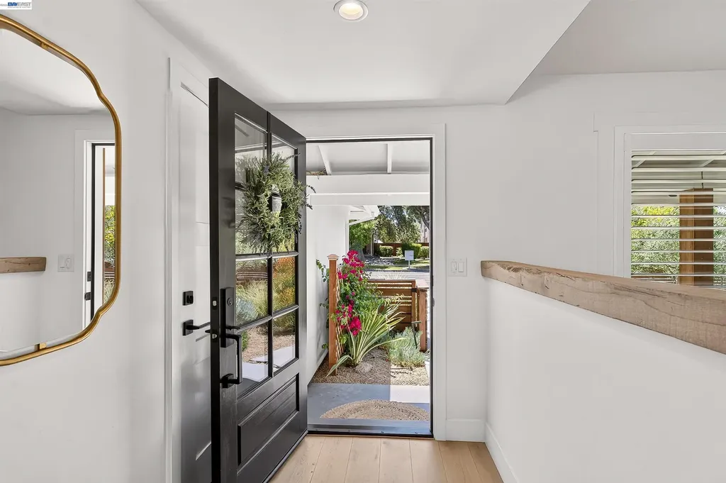 824 Alden Lane Livermore CA 94550