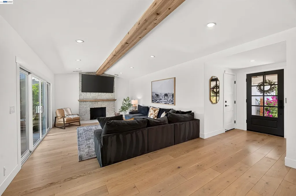 824 Alden Lane Livermore CA 94550