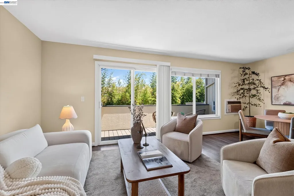 27787 Vasona Court Hayward CA 94544