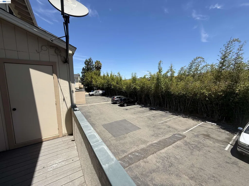 27787 Vasona Court Hayward CA 94544