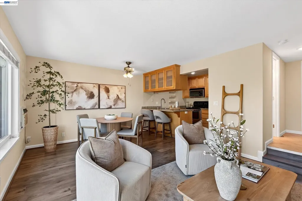 27787 Vasona Court Hayward CA 94544