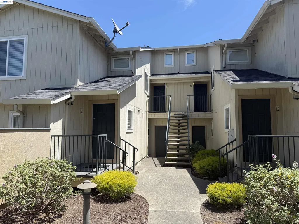 27787 Vasona Court Hayward CA 94544
