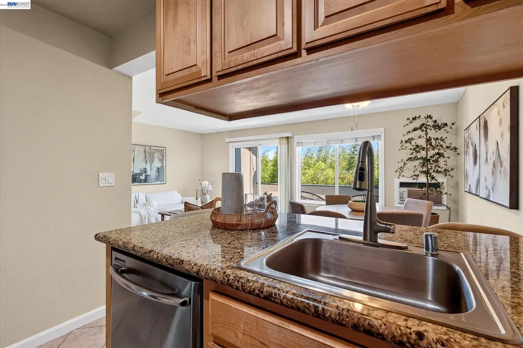 27787 Vasona Court Hayward CA 94544