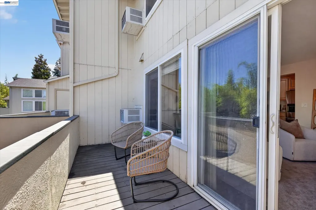 27787 Vasona Court Hayward CA 94544