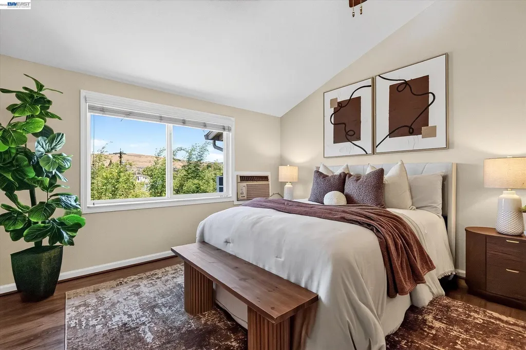 27787 Vasona Court Hayward CA 94544