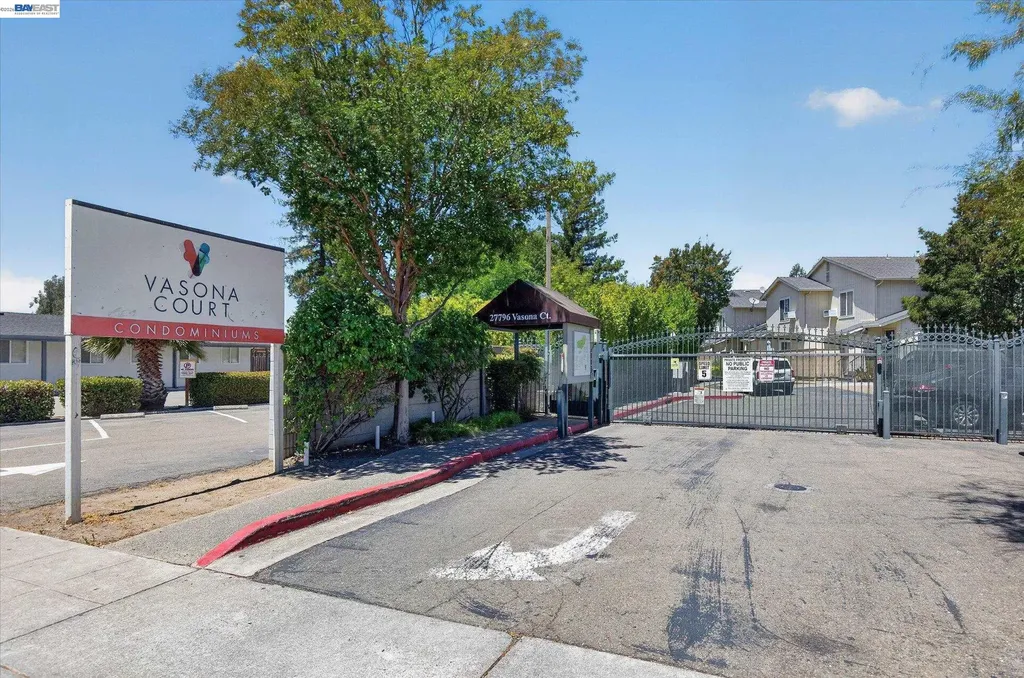 27787 Vasona Court Hayward CA 94544