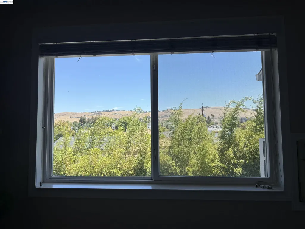 27787 Vasona Court Hayward CA 94544