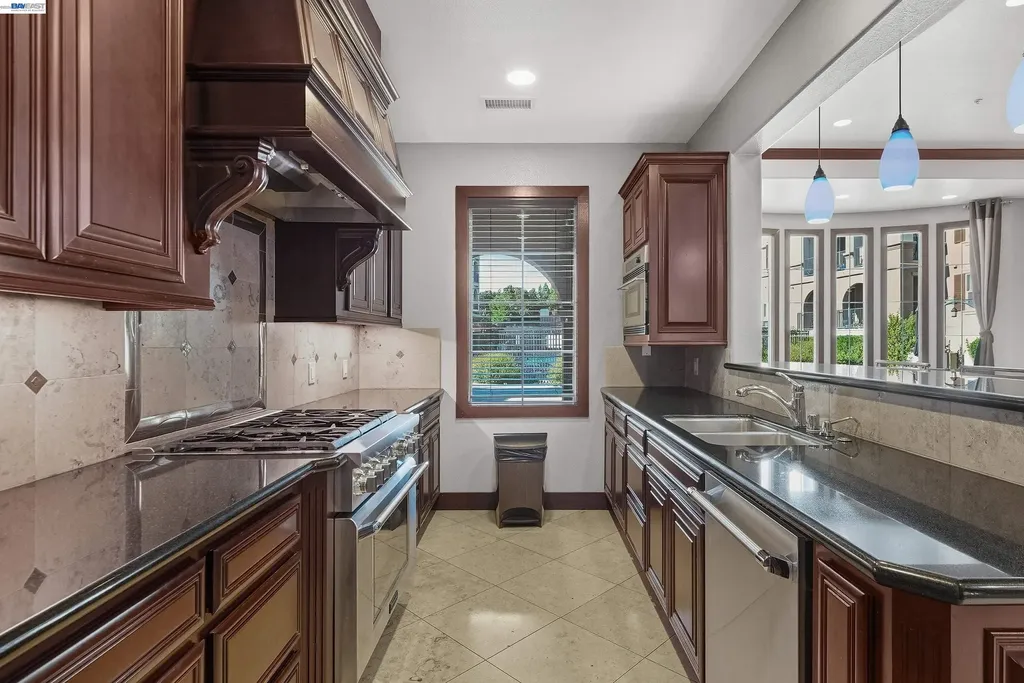 3360 Maguire Way Dublin CA 94568