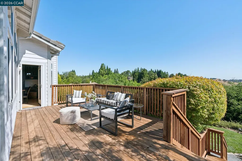 905 Dana Highlands Court Lafayette CA 94549