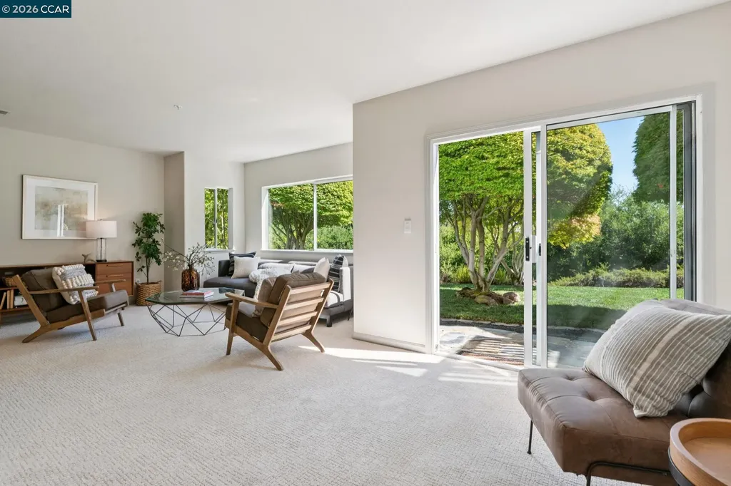 905 Dana Highlands Court Lafayette CA 94549