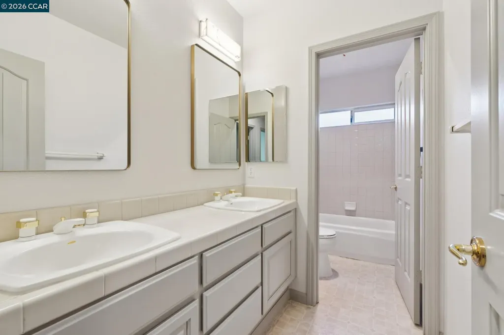 905 Dana Highlands Court Lafayette CA 94549