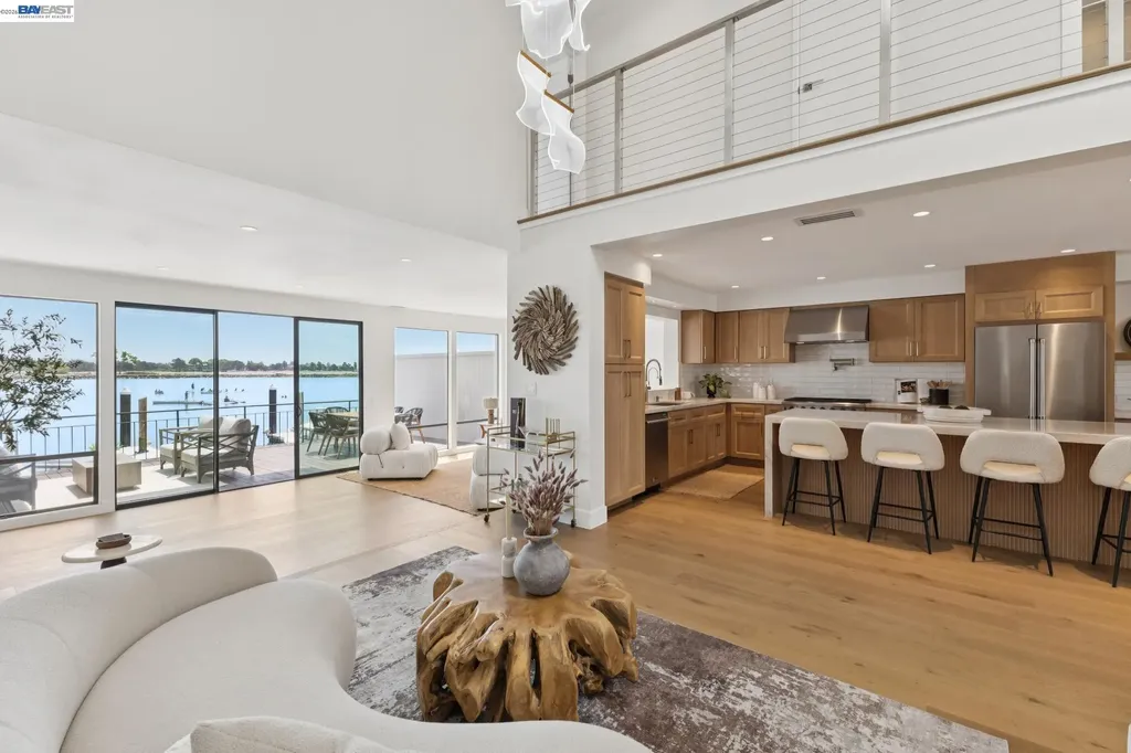 443 Cola Ballena Alameda CA 94501