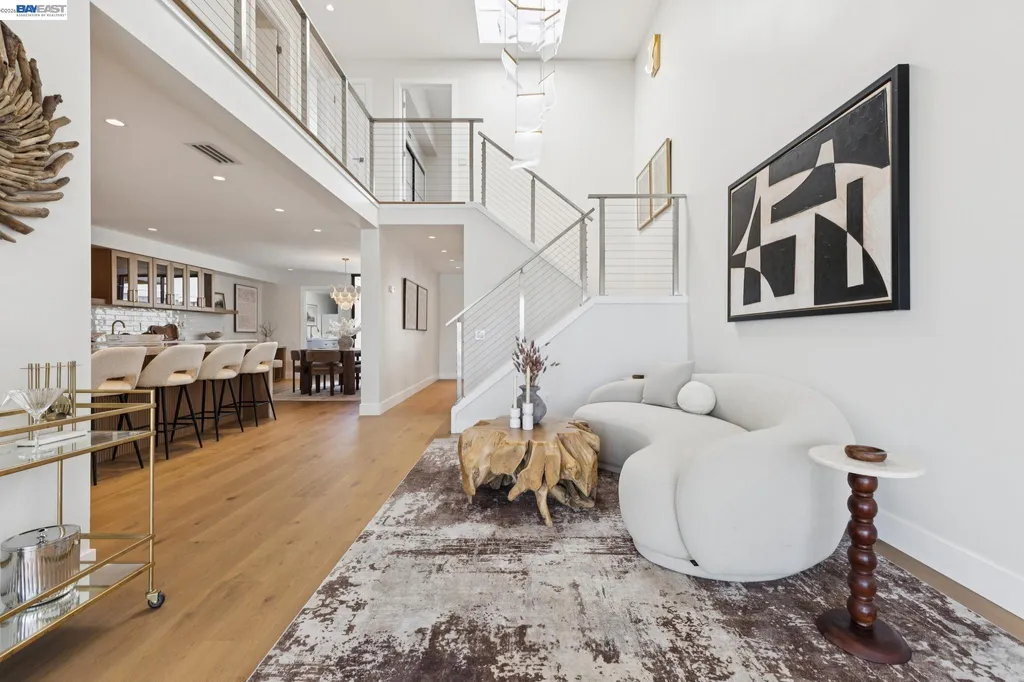443 Cola Ballena Alameda CA 94501