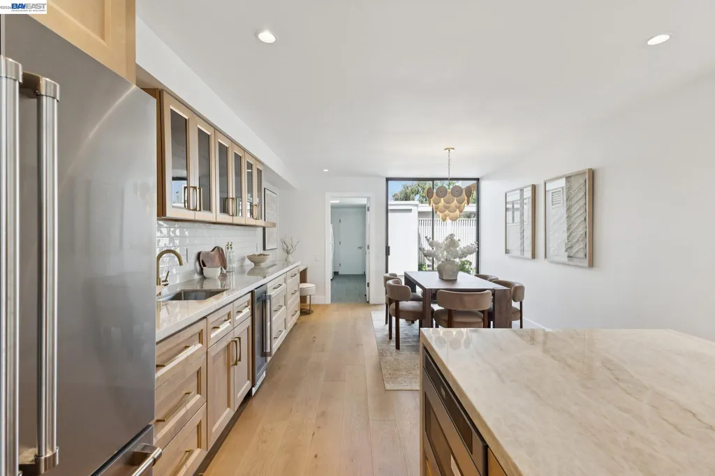 443 Cola Ballena Alameda CA 94501