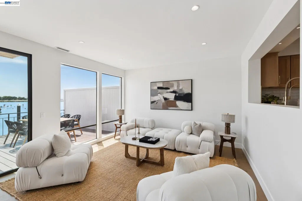 443 Cola Ballena Alameda CA 94501