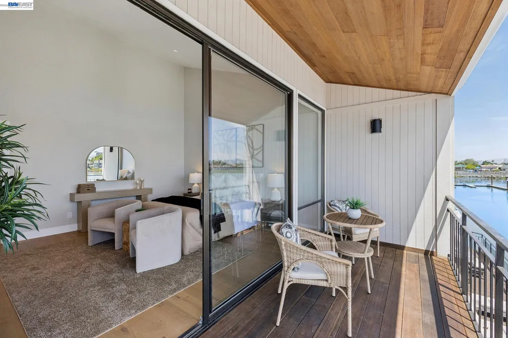 443 Cola Ballena Alameda CA 94501