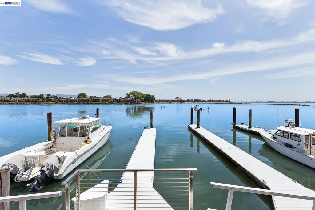 443 Cola Ballena Alameda CA 94501