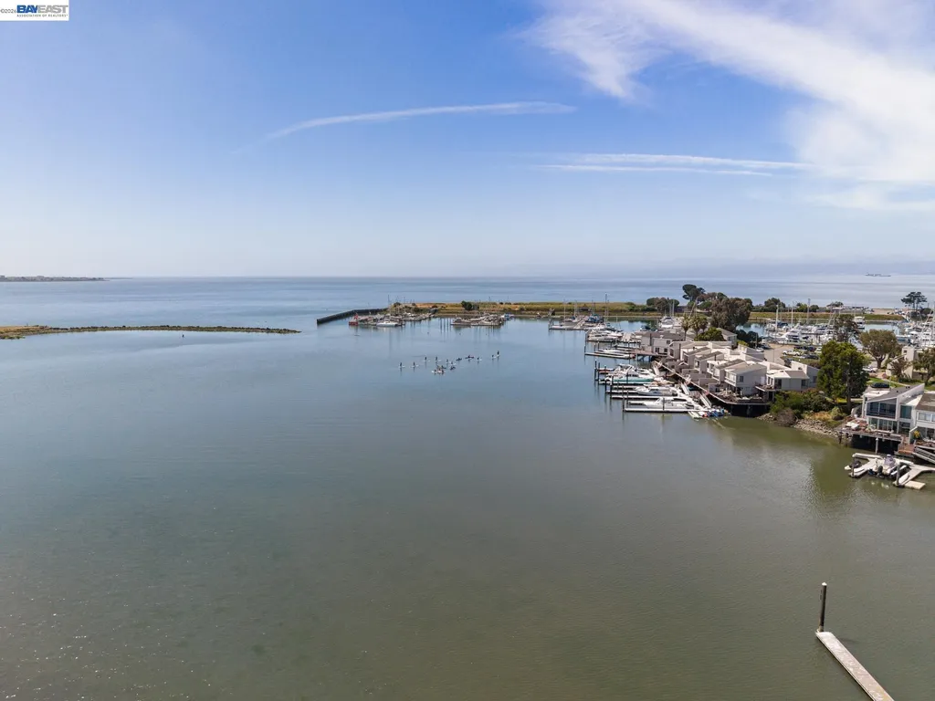 443 Cola Ballena Alameda CA 94501
