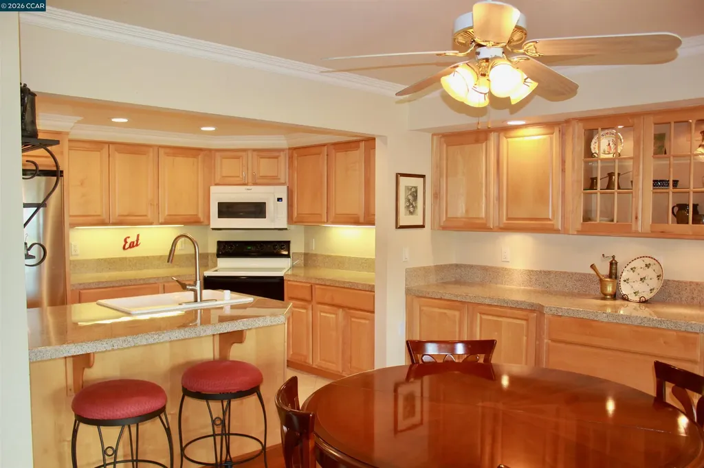2100 Skycrest Drive Walnut Creek CA 94595