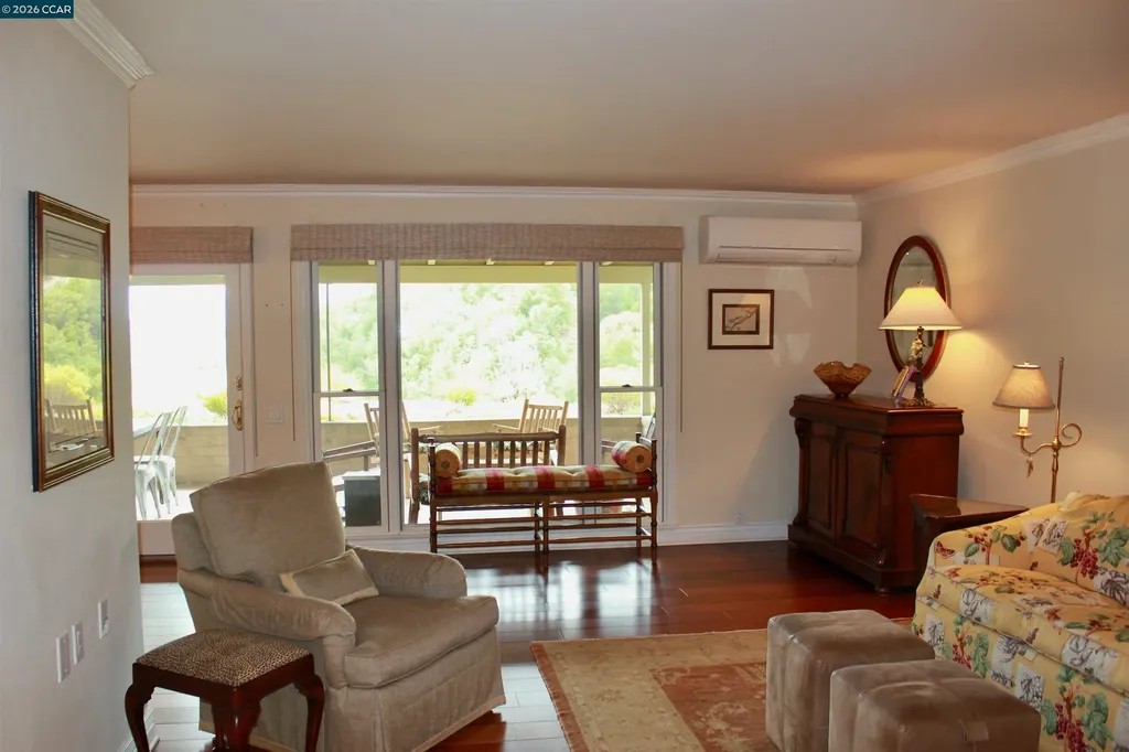 2100 Skycrest Drive Walnut Creek CA 94595